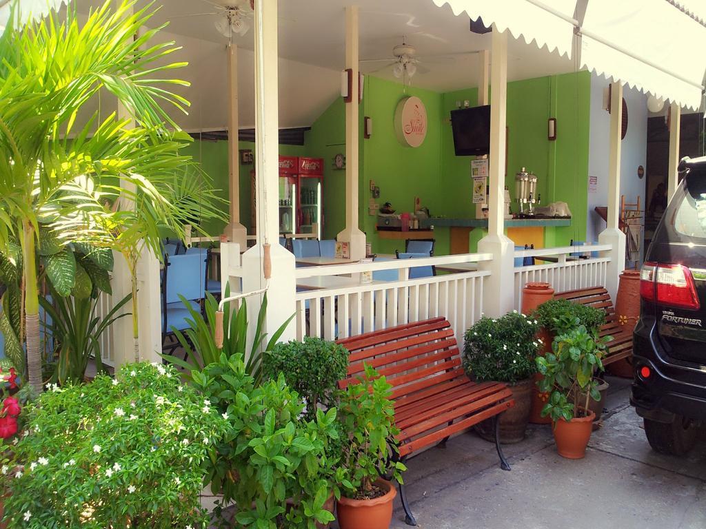 Sawasdee Sukhumvit Inn Bangkok Exteriér fotografie